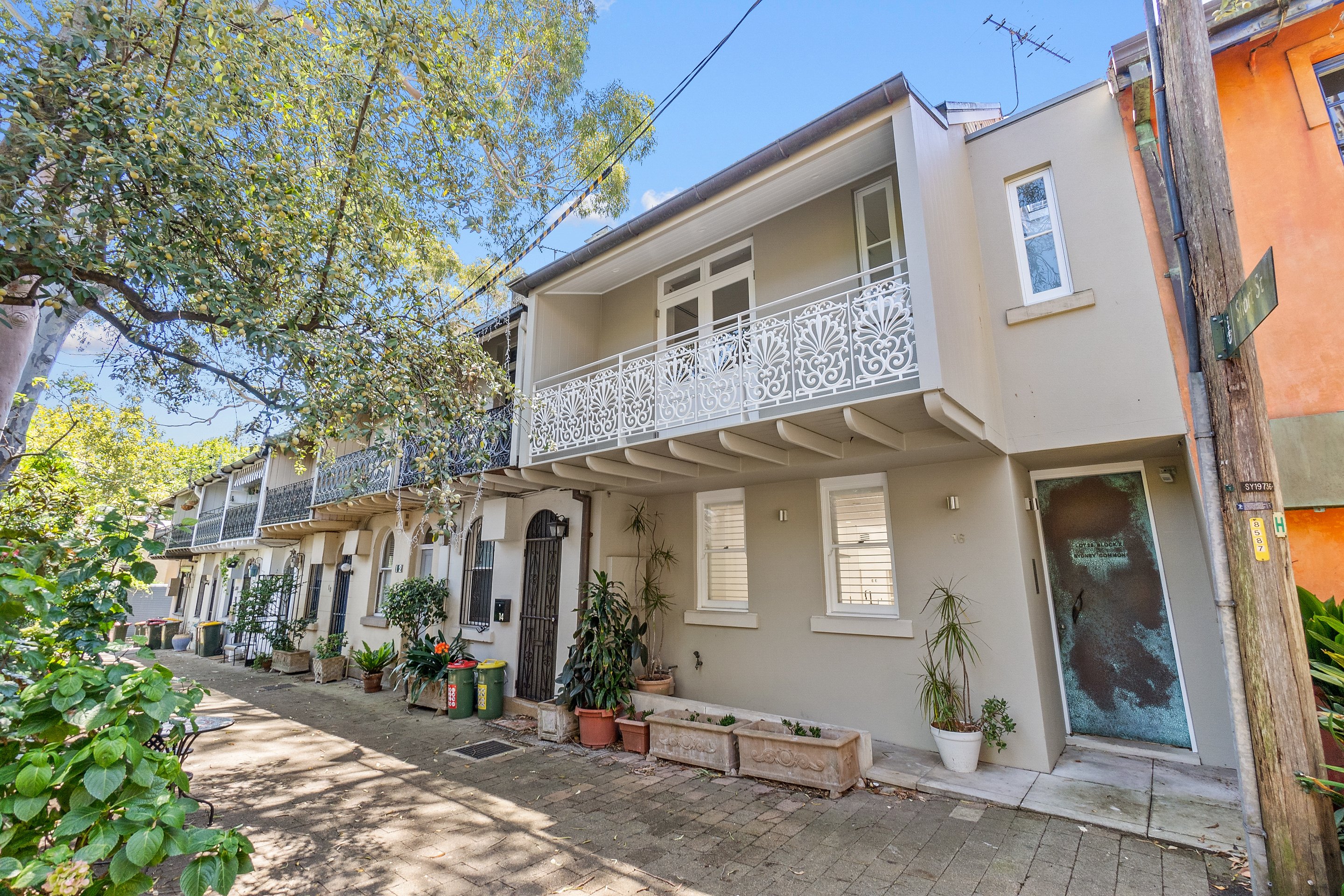 16 Little Napier Street, Paddington For Lease by Bradfield Badgerfox - image 1